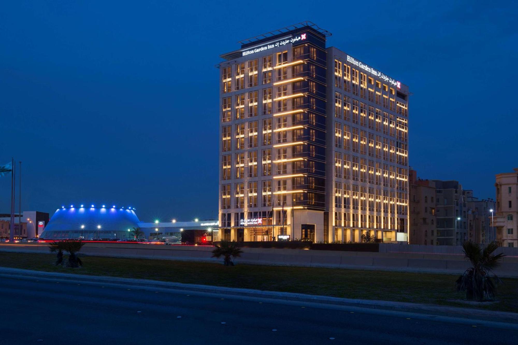Hilton Garden Inn Эль-Хубар Экстерьер фото